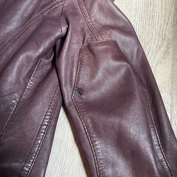 Danier leather jacket - Picture 2 of 7